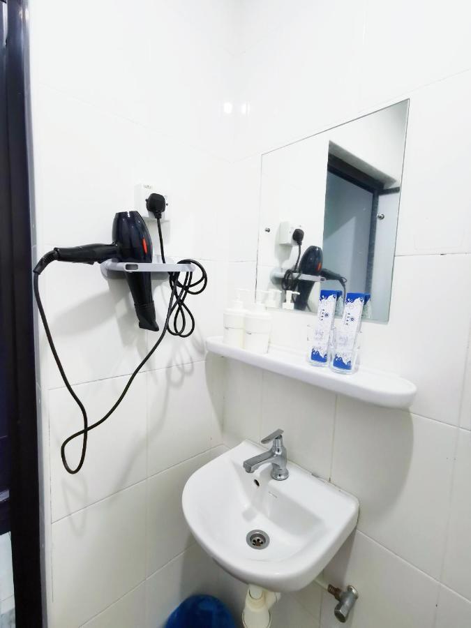 Gurney Coast Guest House By Sky Hive George Town Dış mekan fotoğraf