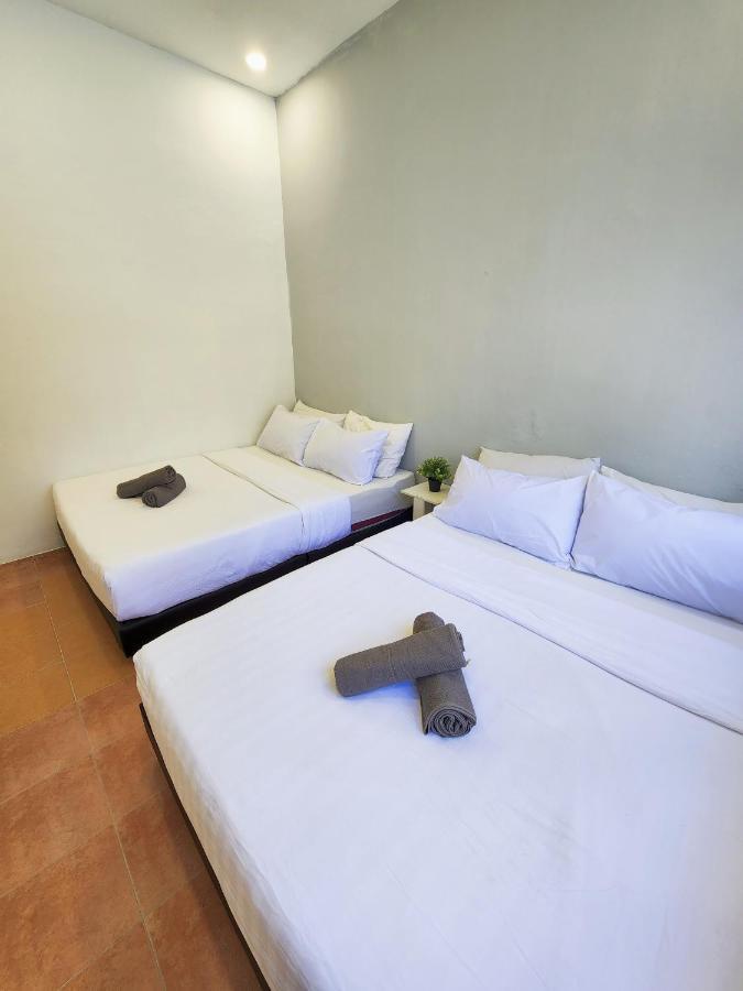 Gurney Coast Guest House By Sky Hive George Town Dış mekan fotoğraf
