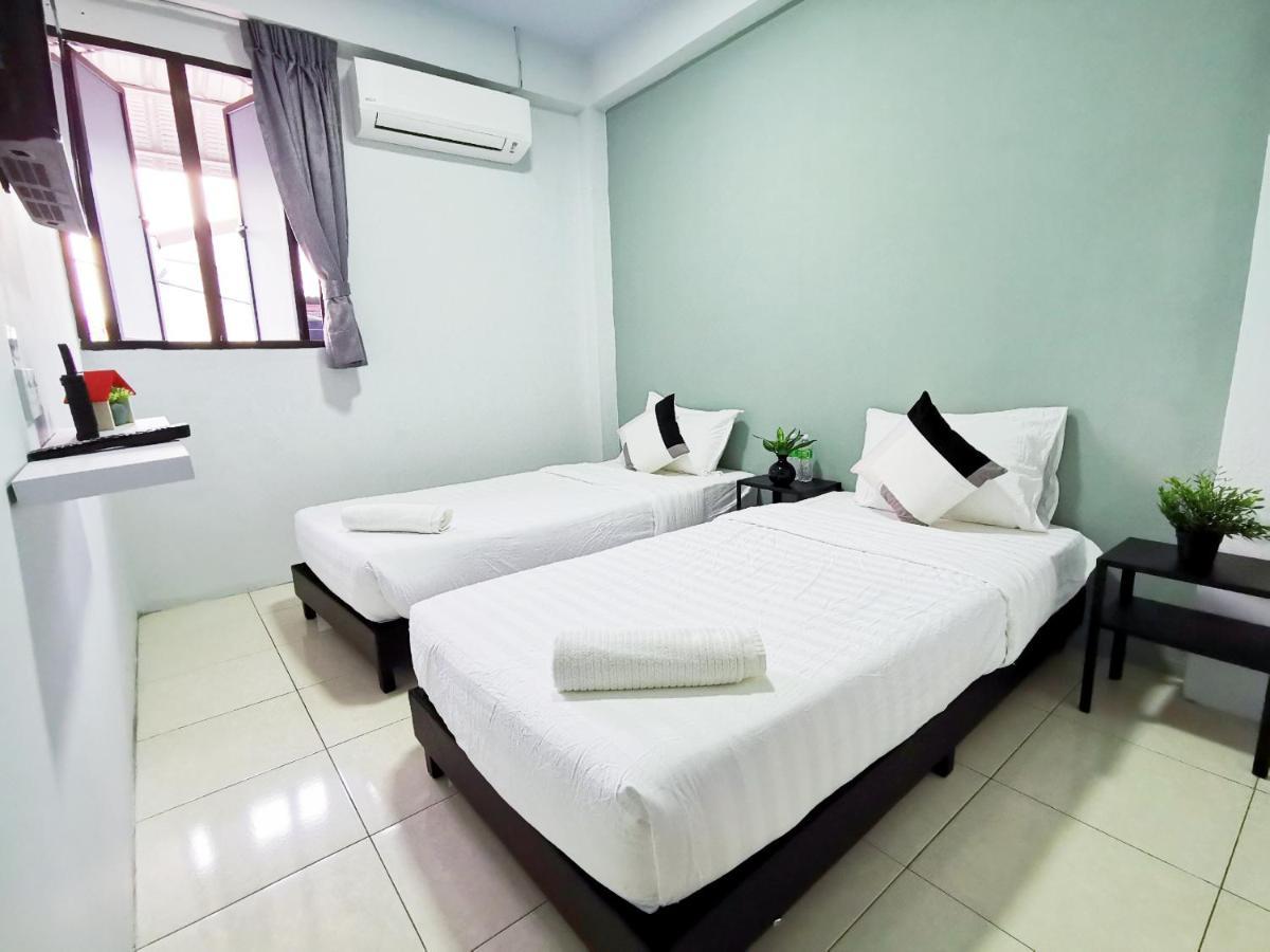 Gurney Coast Guest House By Sky Hive George Town Dış mekan fotoğraf