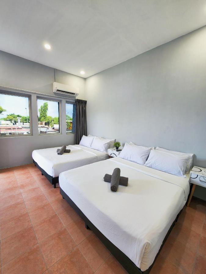 Gurney Coast Guest House By Sky Hive George Town Dış mekan fotoğraf